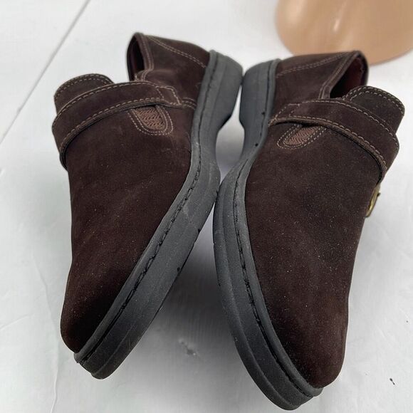Azalea size 6  brown suede loafers - Picture 3 of 10